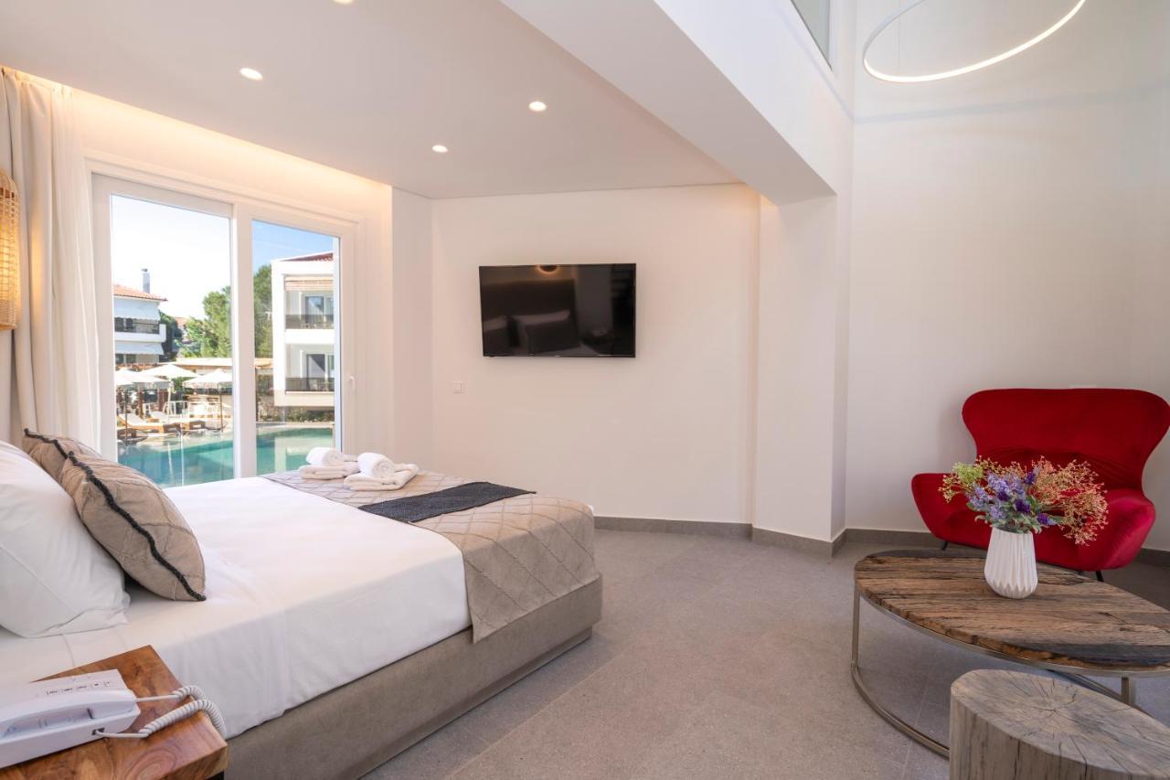 Mirablue Luxury Residences (Adults Only) Pefkochori Luaran gambar