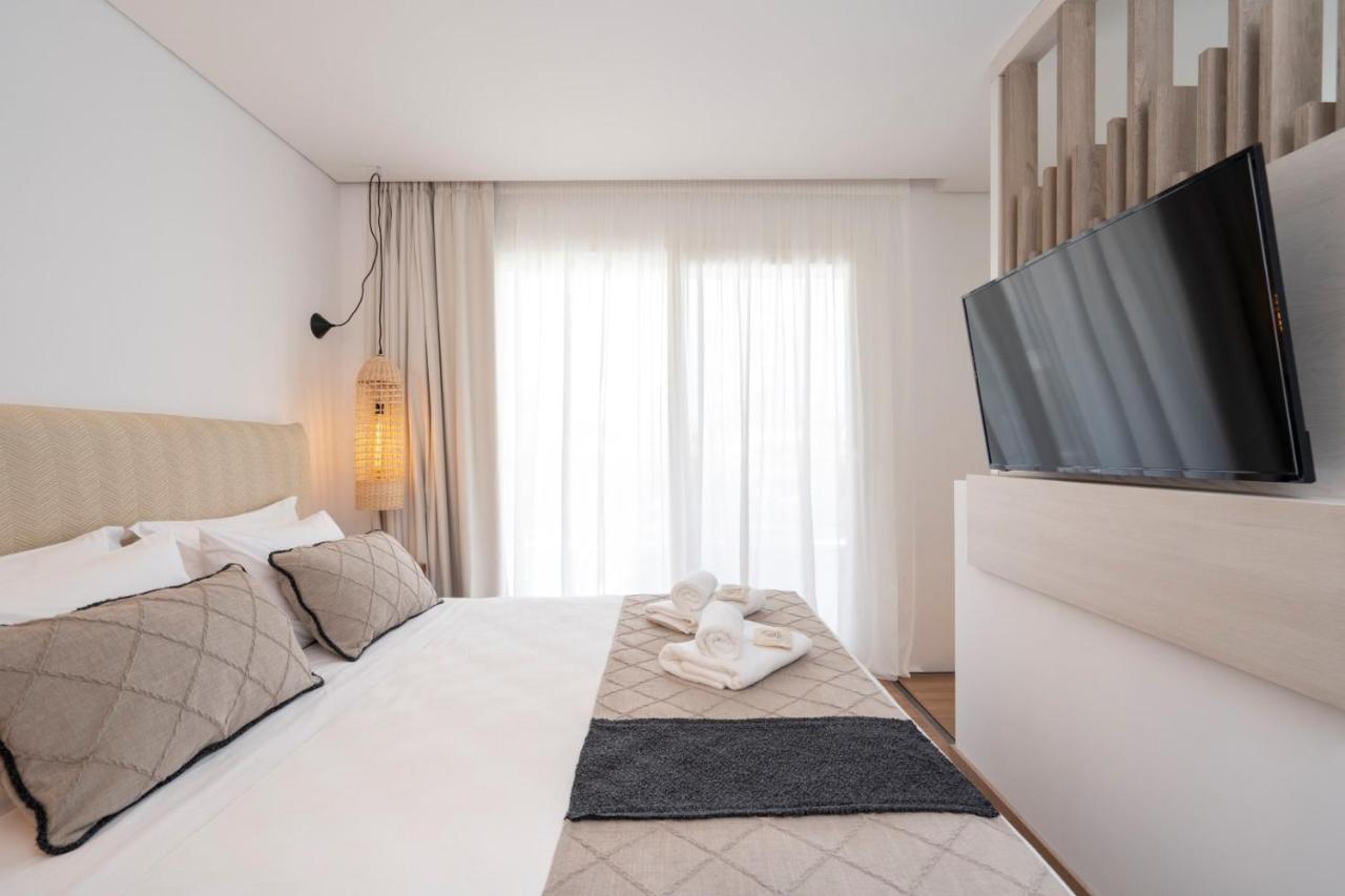Mirablue Luxury Residences (Adults Only) Pefkochori Luaran gambar